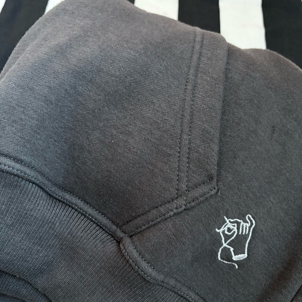 steady hands jjk jujutsu kaisen megumi dogs handmade embroidered anime hoodie - Picture 7 of 7